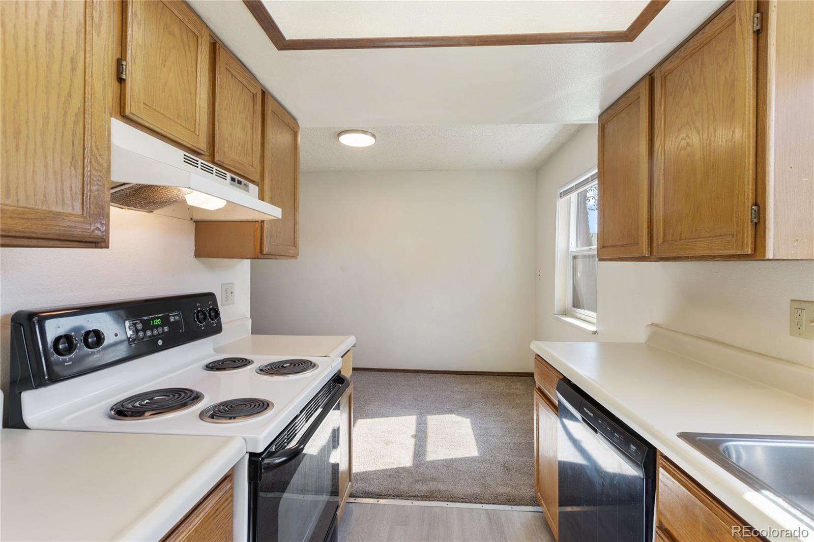 2228 Stepping Stones Way Colorado Springs, CO 80904 - Photo 15 of 31