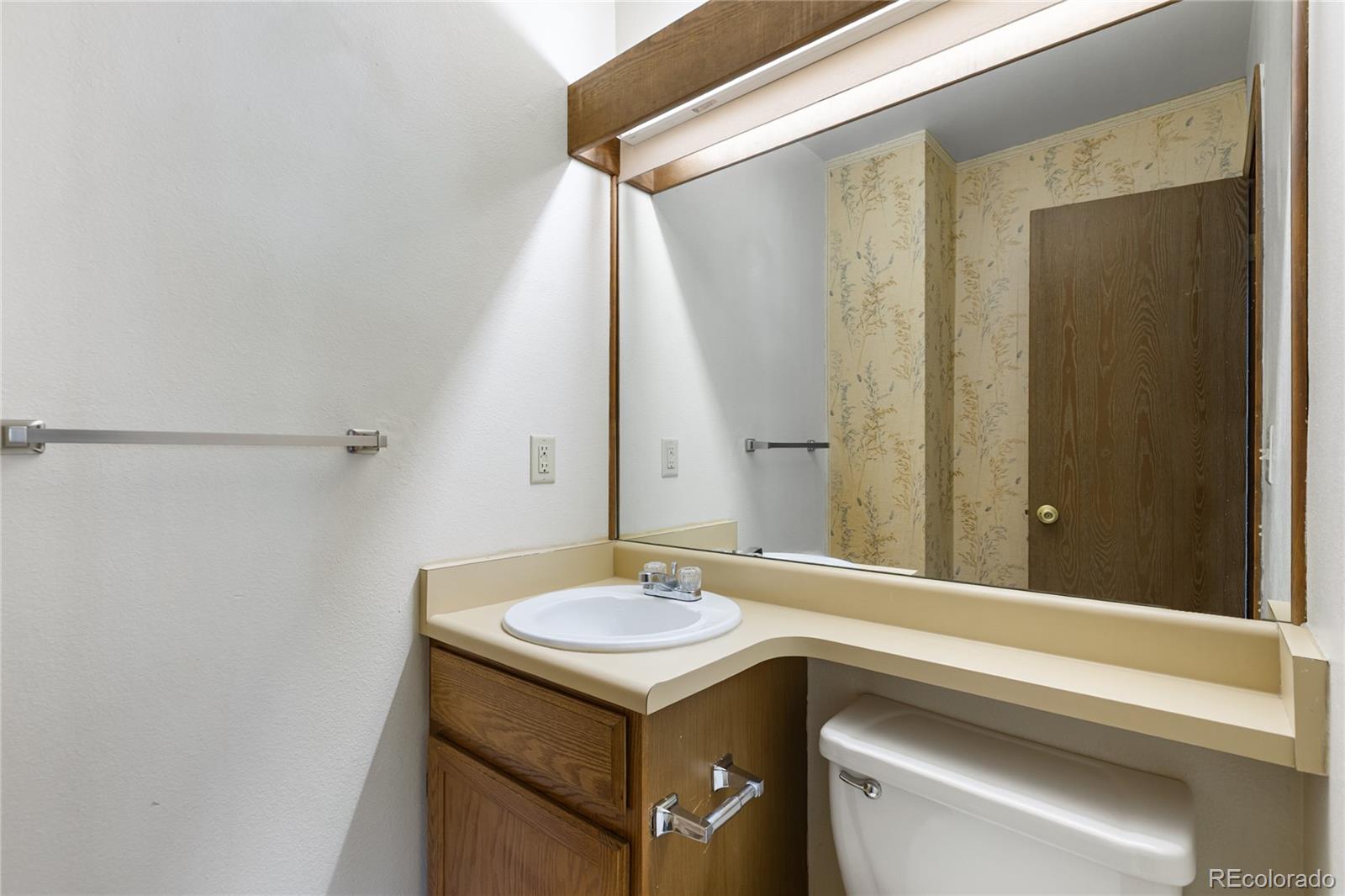 2228 Stepping Stones Way Colorado Springs, CO 80904 - Photo 20 of 31