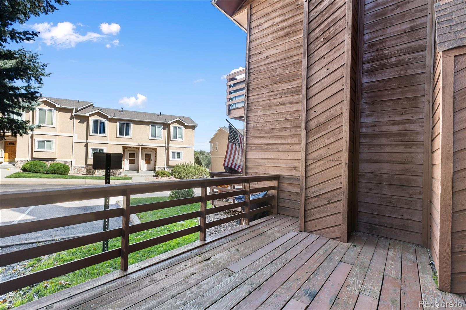 2228 Stepping Stones Way Colorado Springs, CO 80904 - Photo 7 of 31