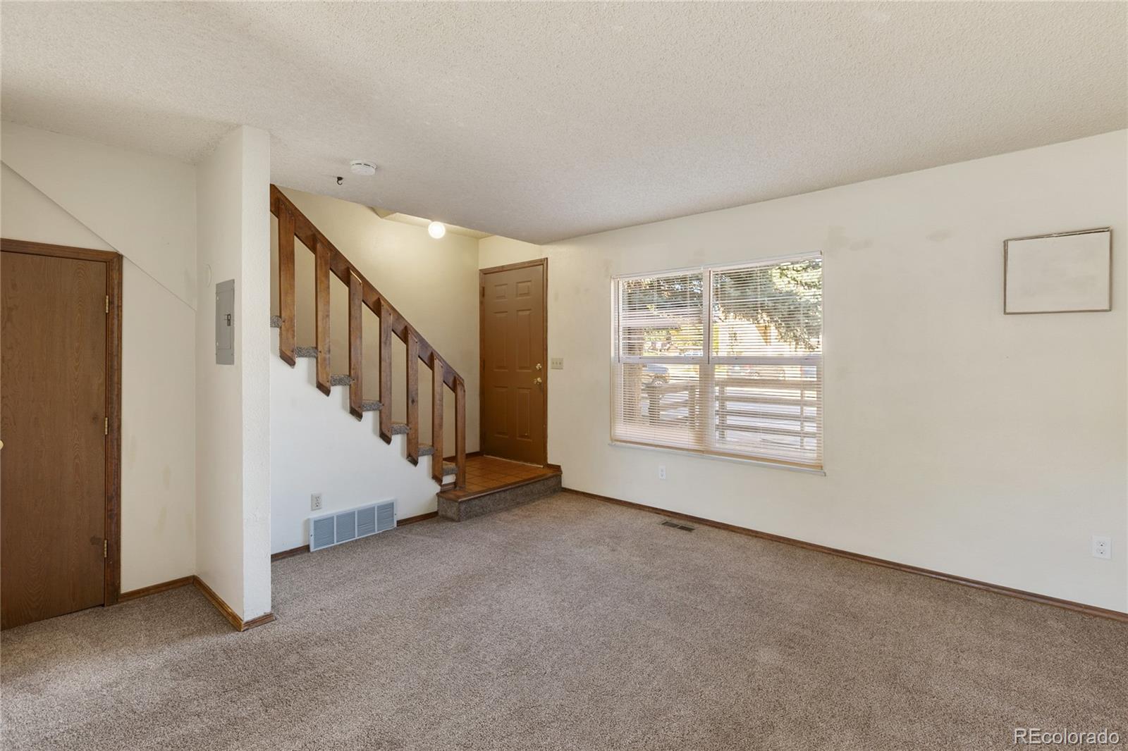 2228 Stepping Stones Way Colorado Springs, CO 80904 - Photo 8 of 31