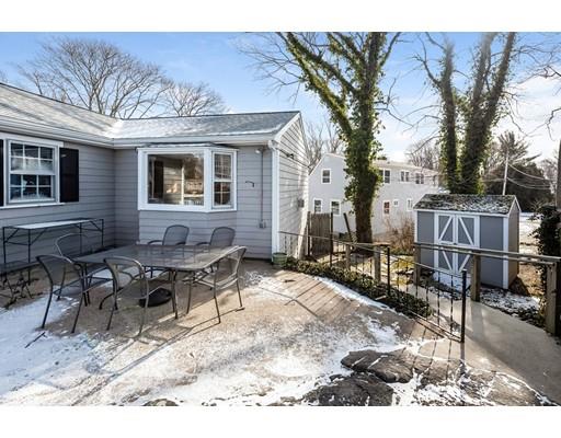 46 Bennett Road Marblehead, MA 01945 - Photo 17 of 21 Gallery Image 17
