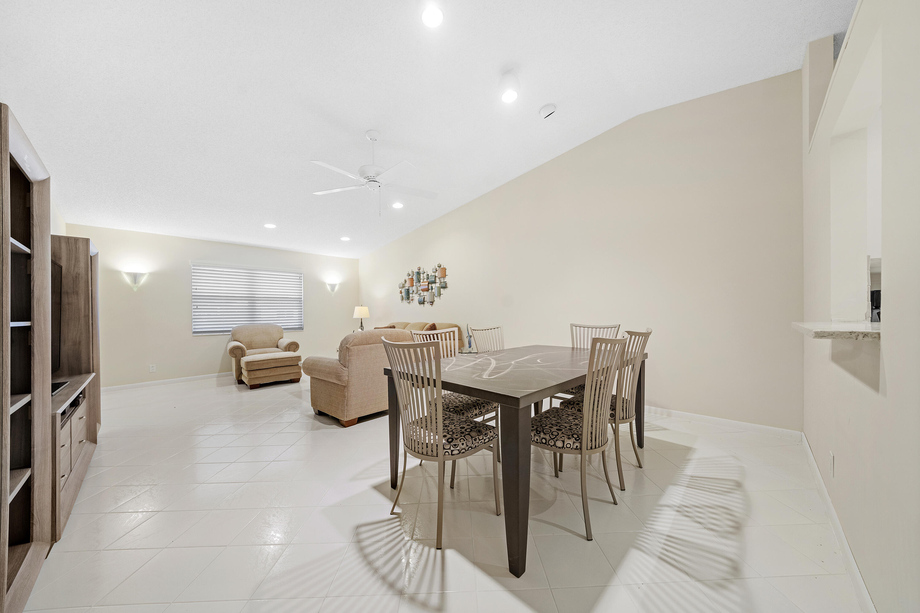 6091 Millington Way Delray Beach, FL 33484 - Photo 3 of 33 6091MillingtonWayDB-003