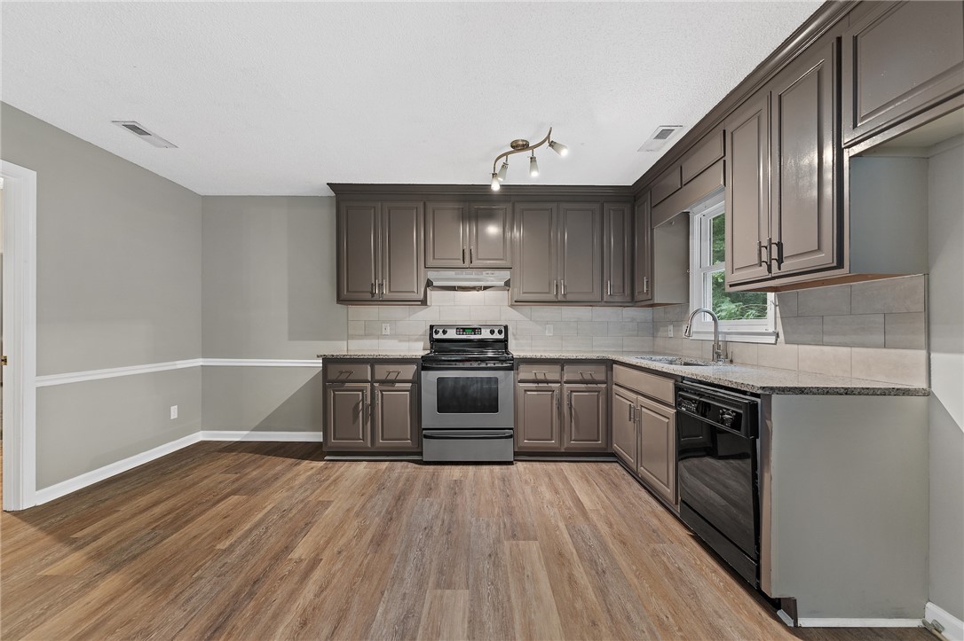 1109 Manse Jolly Road Anderson, SC 29621 - Photo 5 of 21 Gallery Image 5