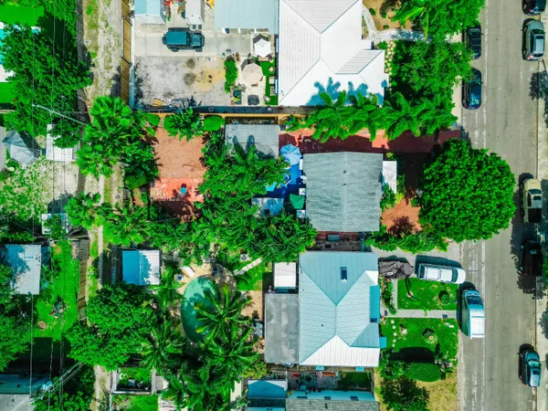 $2,500 | 1111 North K Street, Lake Worth Beach, FL 33460