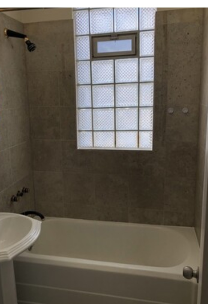 4861 West Dakin Street, Unit 2F Chicago, IL 60641 - Photo 5 of 7