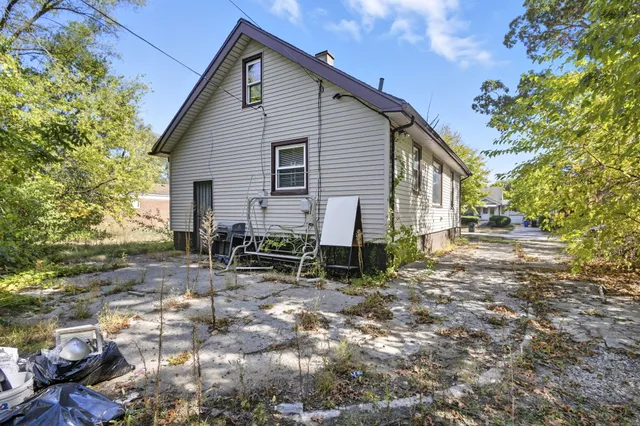 $1,150 | 20235 San Juan Drive, Detroit, MI 48221