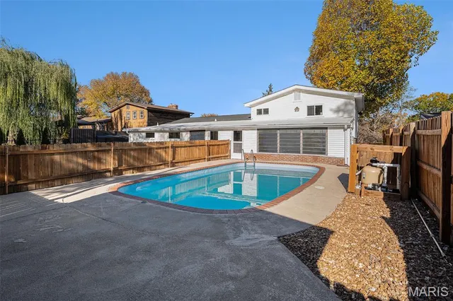 $365,000 | 9734 Jackie Lane, St. Louis, MO 63123