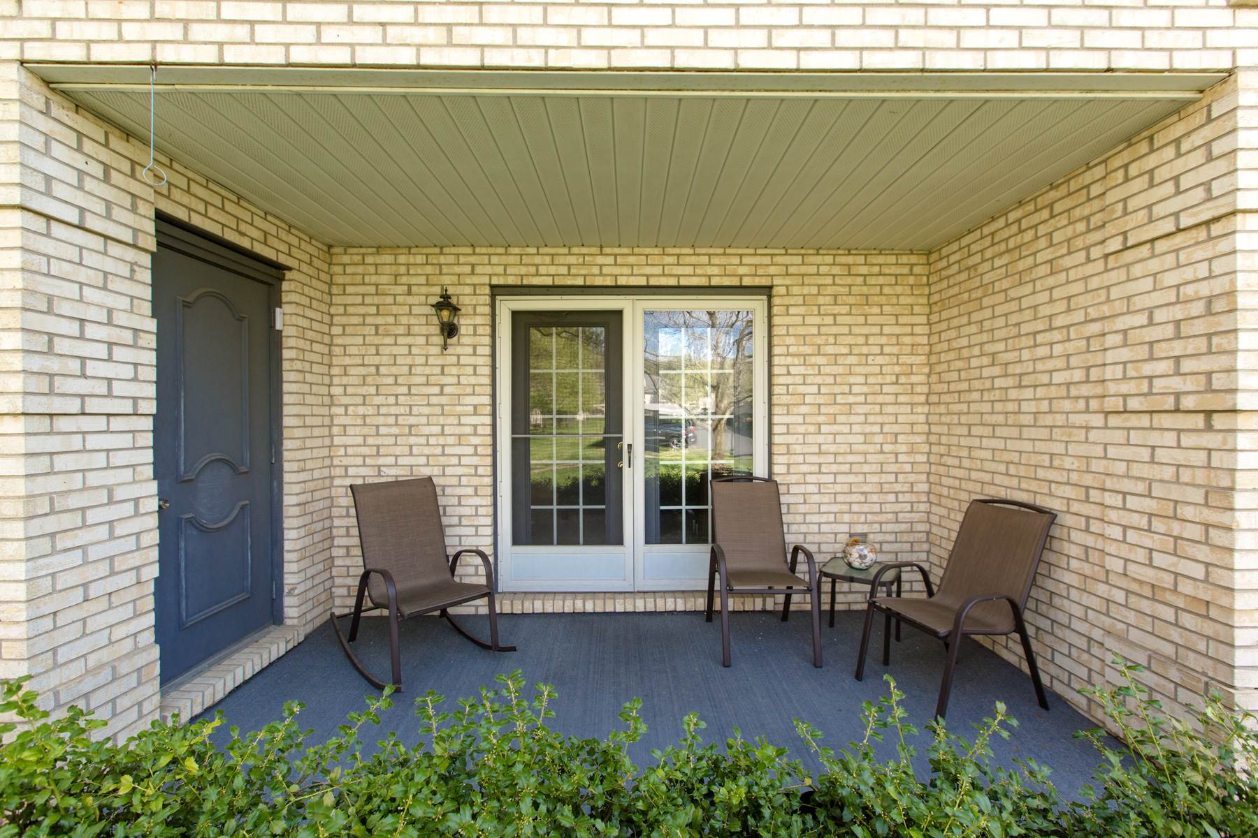 6700 Newburgh Road Evansville, IN 47715 - Photo 3 of 36 Gallery Image 3