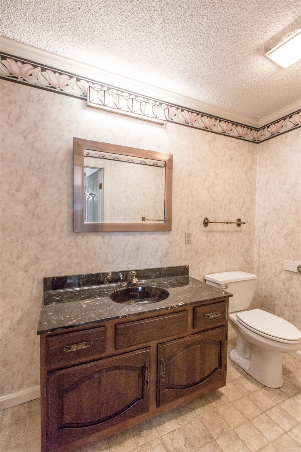 6700 Newburgh Road Evansville, IN 47715 - Photo 25 of 36 Gallery Image 25