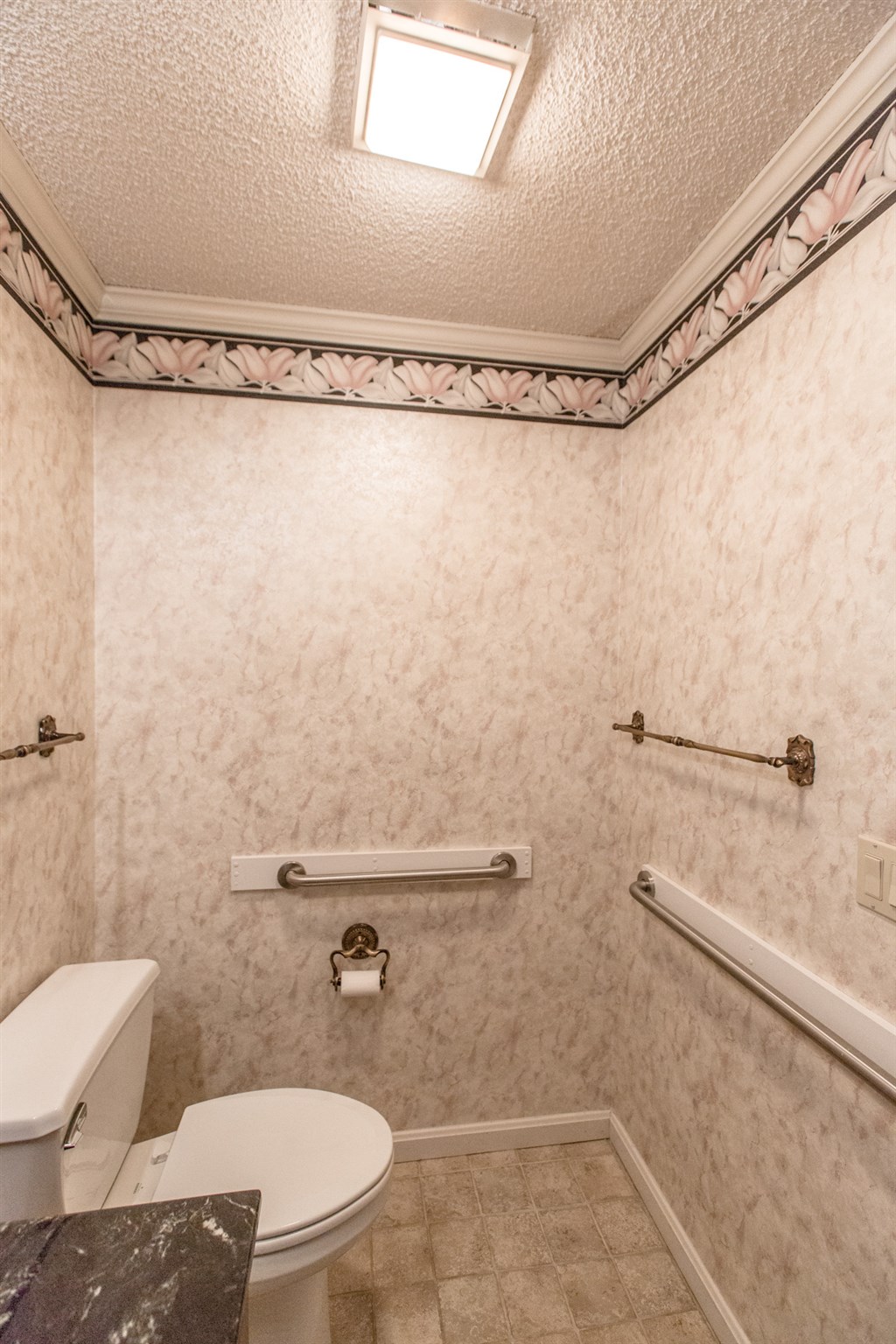 6700 Newburgh Road Evansville, IN 47715 - Photo 26 of 36 Gallery Image 26