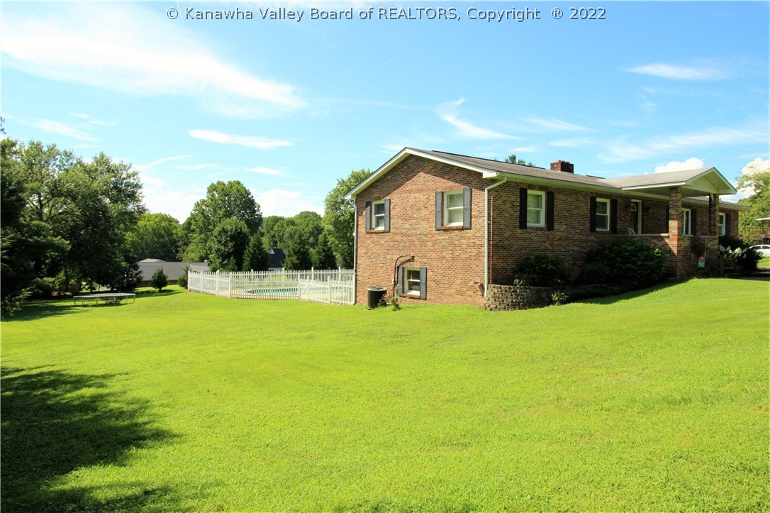220 Maple Road Hurricane, WV 25526 - Photo 21 of 24 Gallery Image 21
