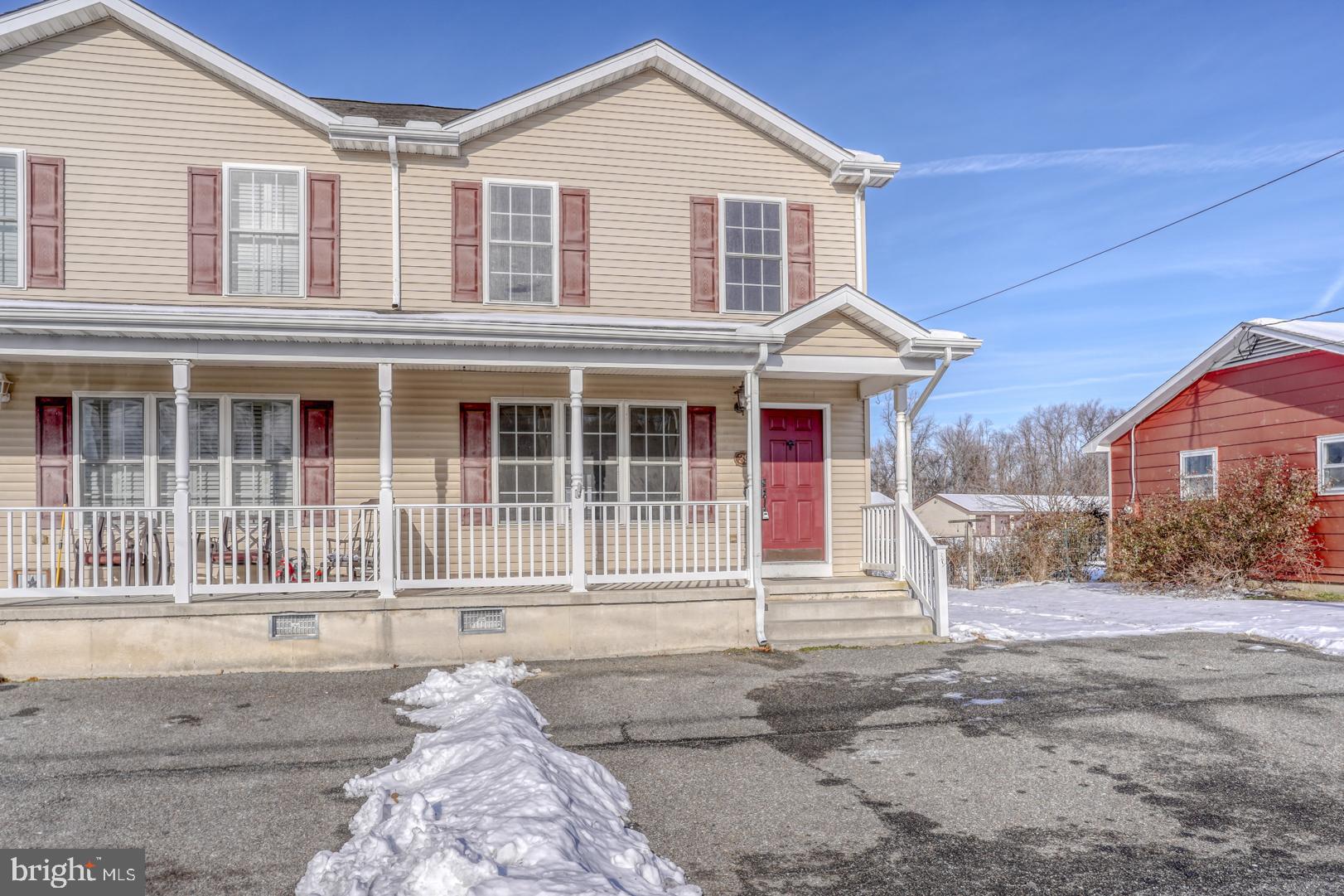 39 High Street Kenton, DE 19955 - Photo 7 of 49 a front view of a house with a yard