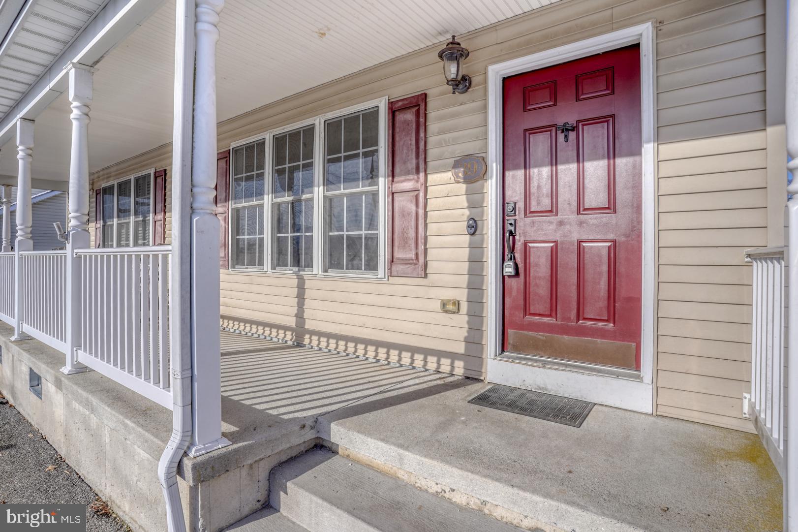 39 High Street Kenton, DE 19955 - Photo 8 of 49 a view of a house with a door and wooden floor