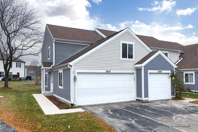 $2,300 | 2691 Stanton Court, Aurora, IL 60502