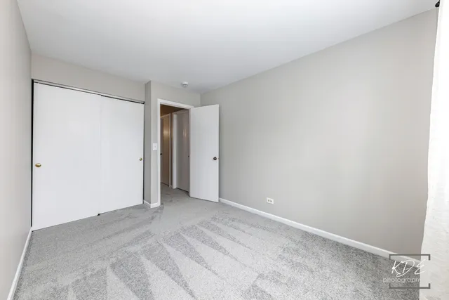 $2,300 | 2691 Stanton Court, Aurora, IL 60502