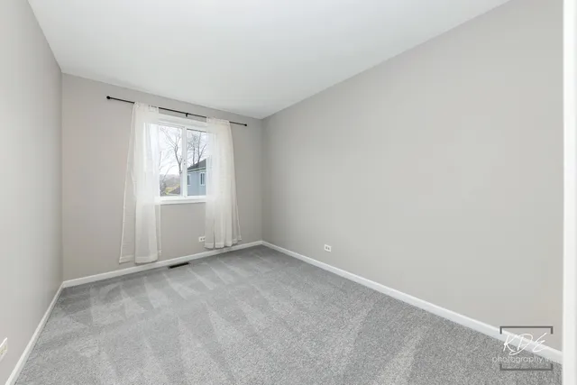 $2,300 | 2691 Stanton Court, Aurora, IL 60502