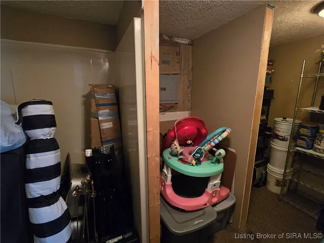 $200,000 | 436 West Water Tower Road, Salem, IN 47167