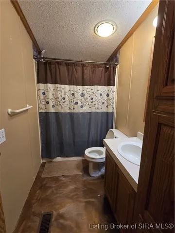 $200,000 | 436 West Water Tower Road, Salem, IN 47167