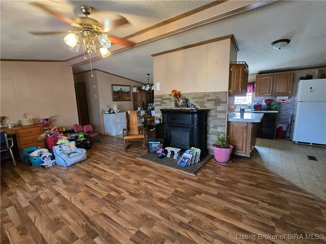 $200,000 | 436 West Water Tower Road, Salem, IN 47167