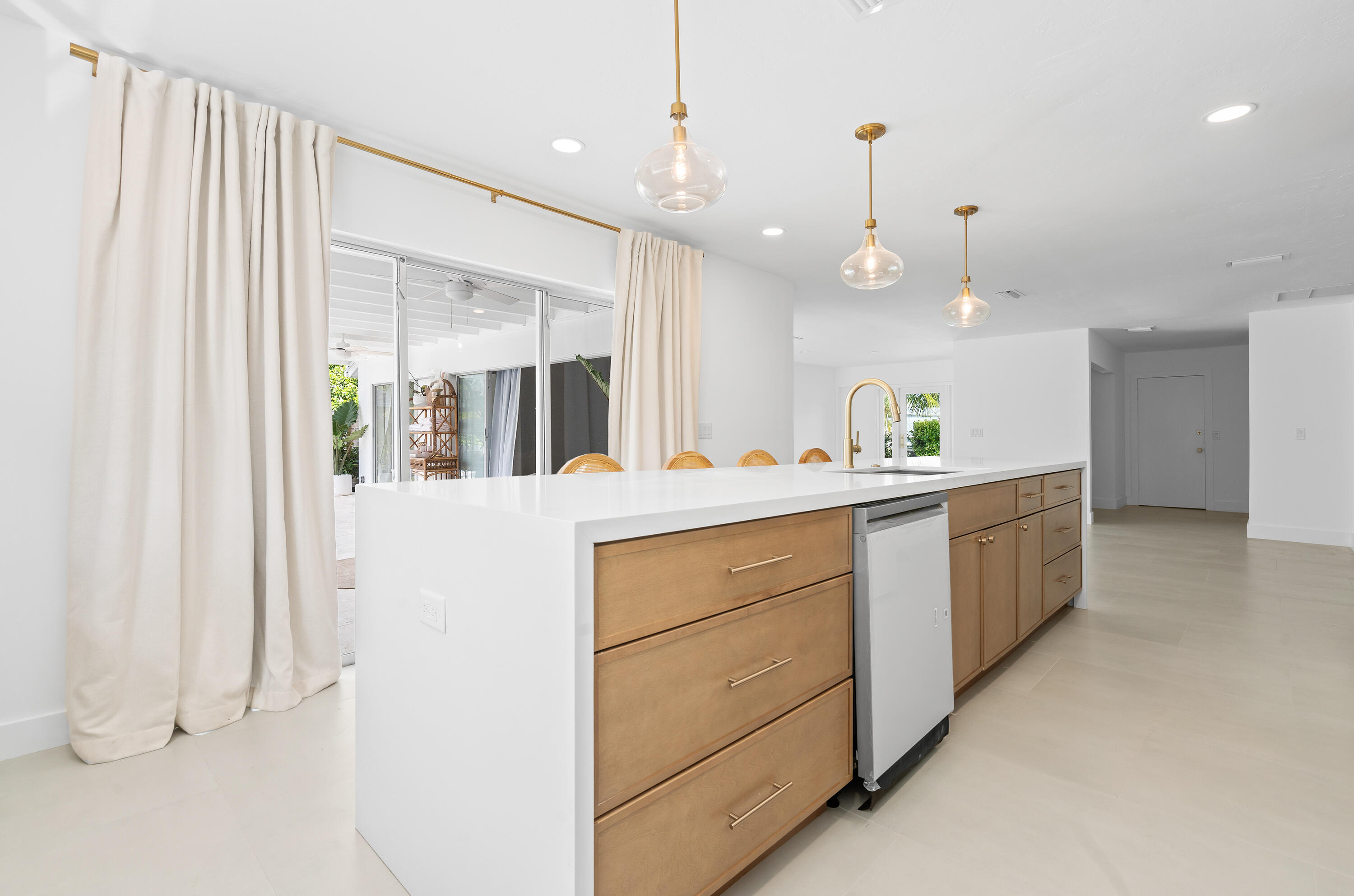 12 Southeast Hitching Post Circle Tequesta, FL 33469 - Photo 23 of 65 12 Hitching Post Circle Tequesta 17-3