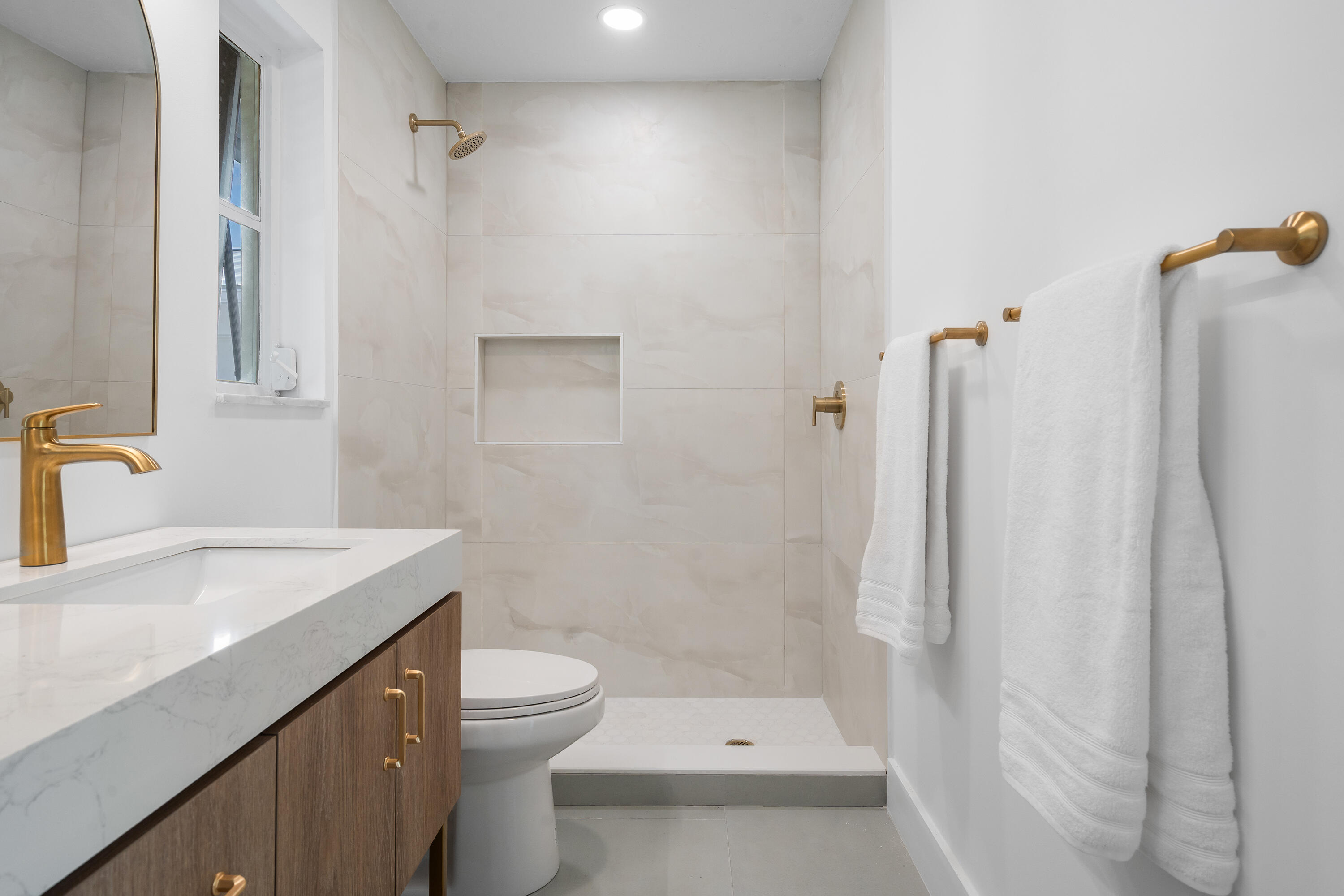 12 Southeast Hitching Post Circle Tequesta, FL 33469 - Photo 30 of 65 12 Hitching Post Circle Tequesta 7-1