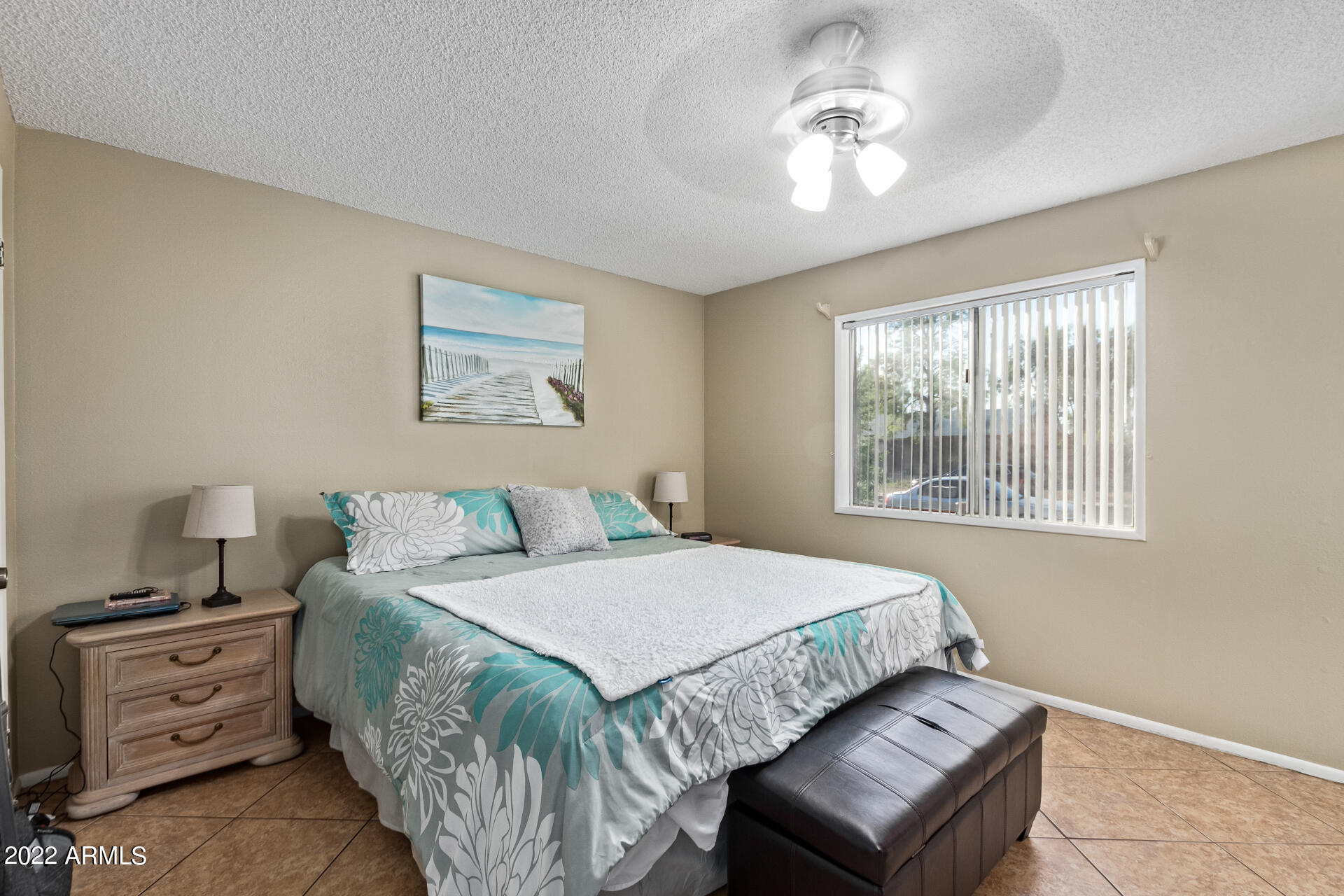 2501 East John Cabot Road Phoenix, AZ 85032 - Photo 12 of 23 0011-11 - John Cabot