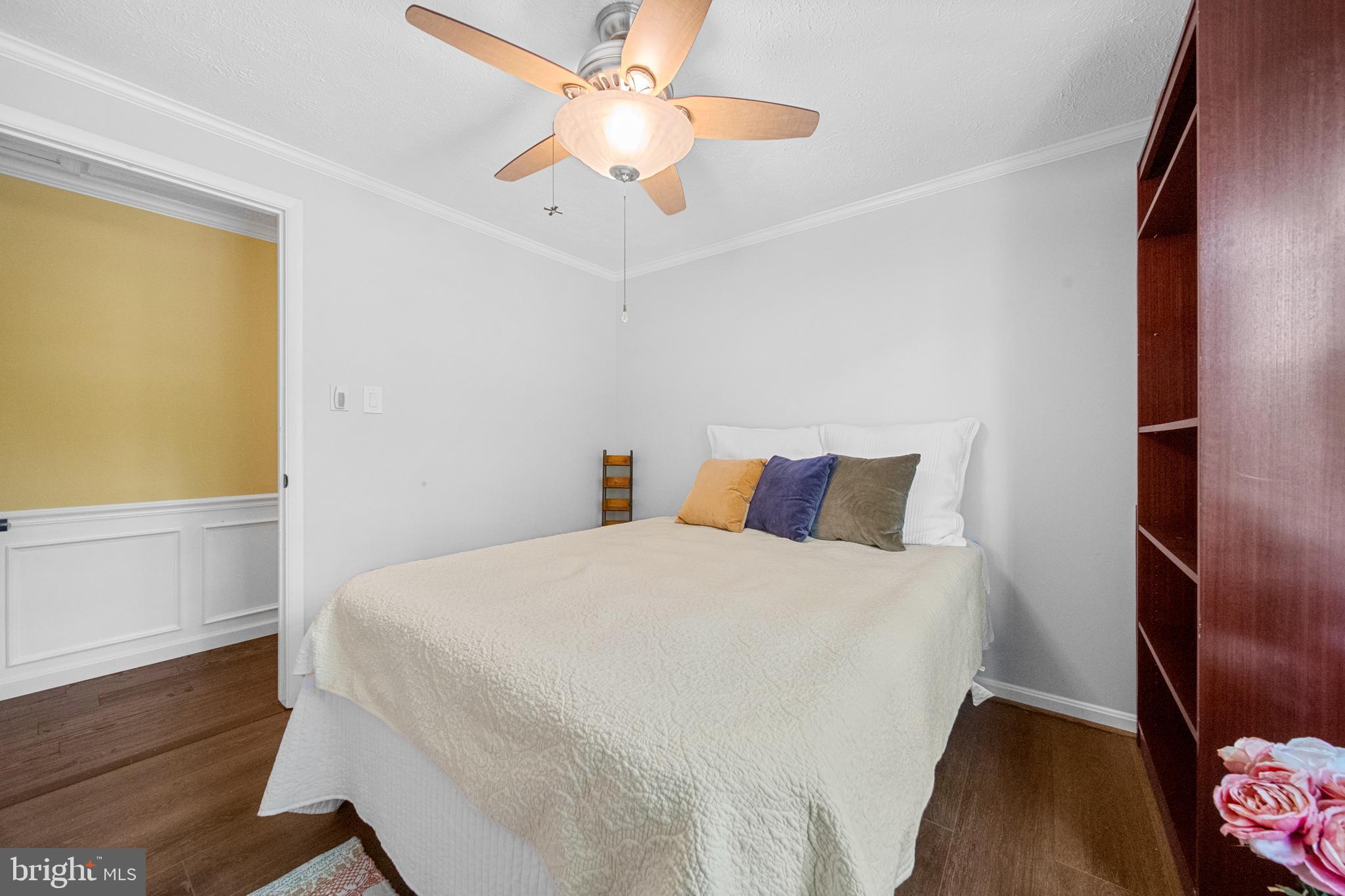 207 Silverleaf Drive Sterling, VA 20164 - Photo 28 of 50 Second Bedroom