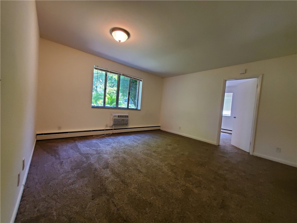 1077 East Avenue, Unit 4A Rochester, NY 14607 - Photo 8 of 10