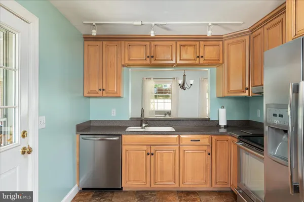 $379,900 | 1048 Wine Street, Front Royal, VA 22630