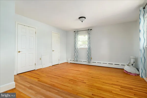 $379,900 | 1048 Wine Street, Front Royal, VA 22630