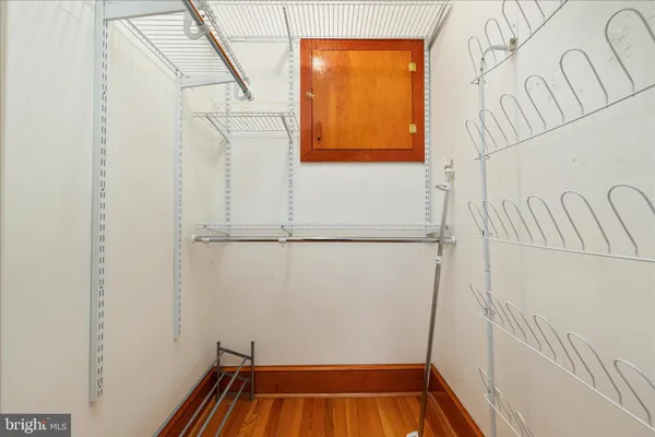 $379,900 | 1048 Wine Street, Front Royal, VA 22630