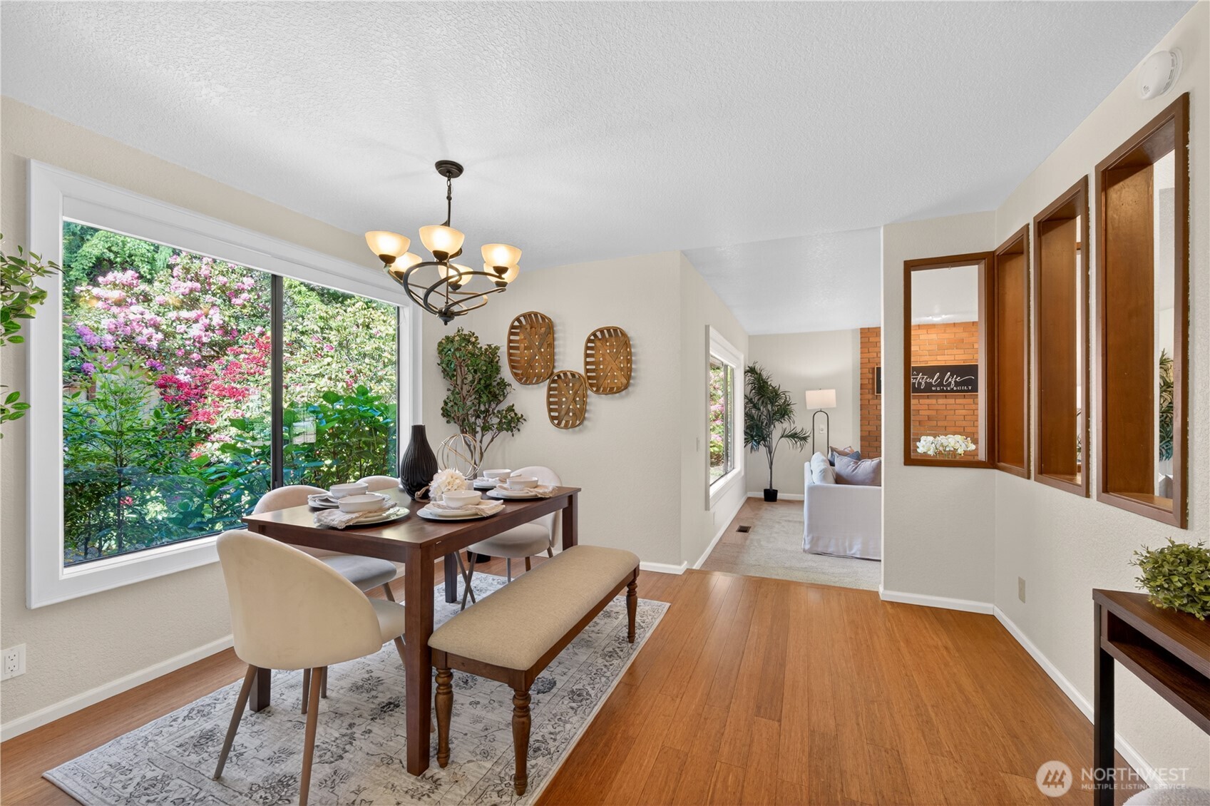 8611 191st Place Southwest Edmonds, WA 98026 - Photo 7 of 36