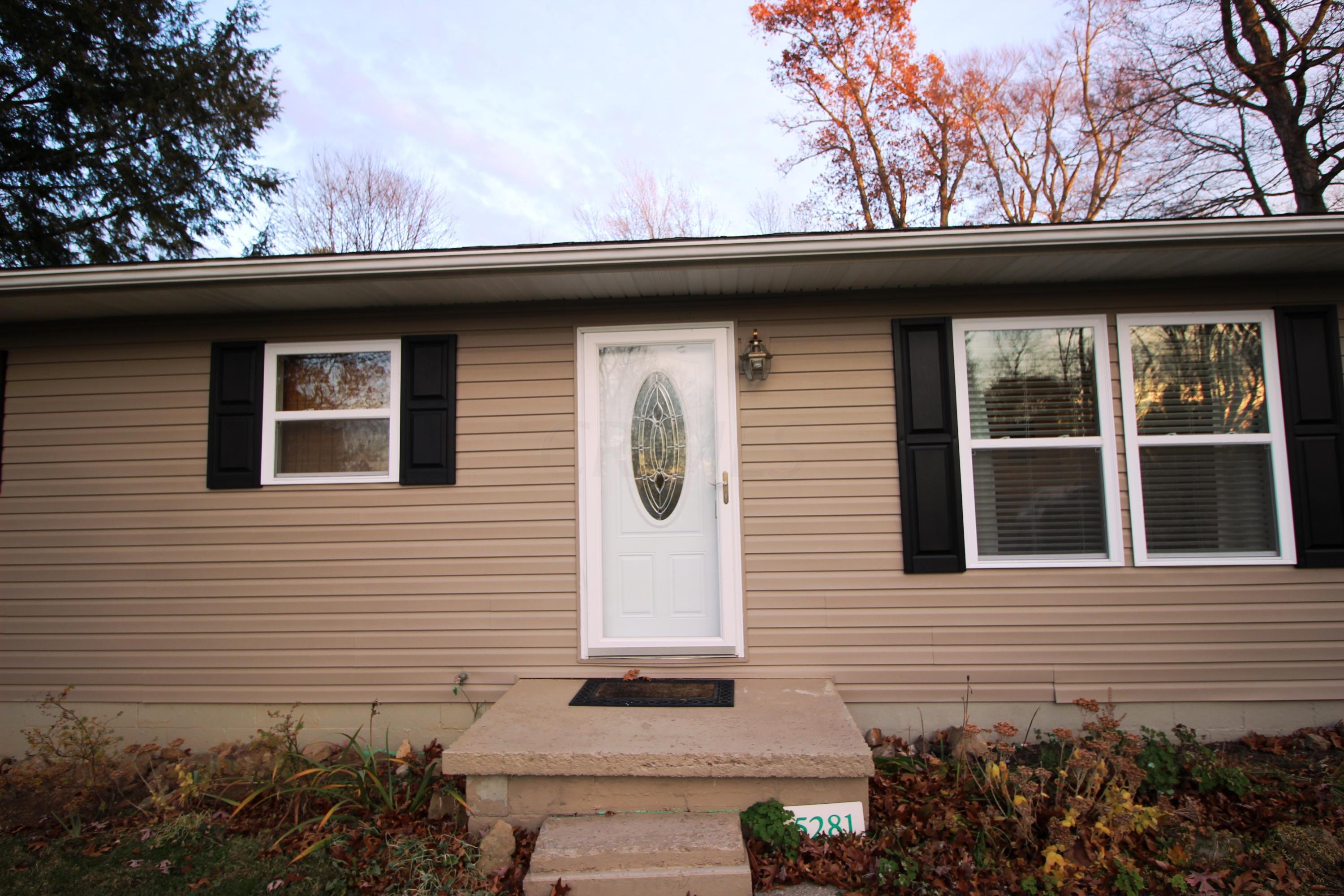 5281 Fairmount Road Newark, OH 43056 - Photo 3 of 30