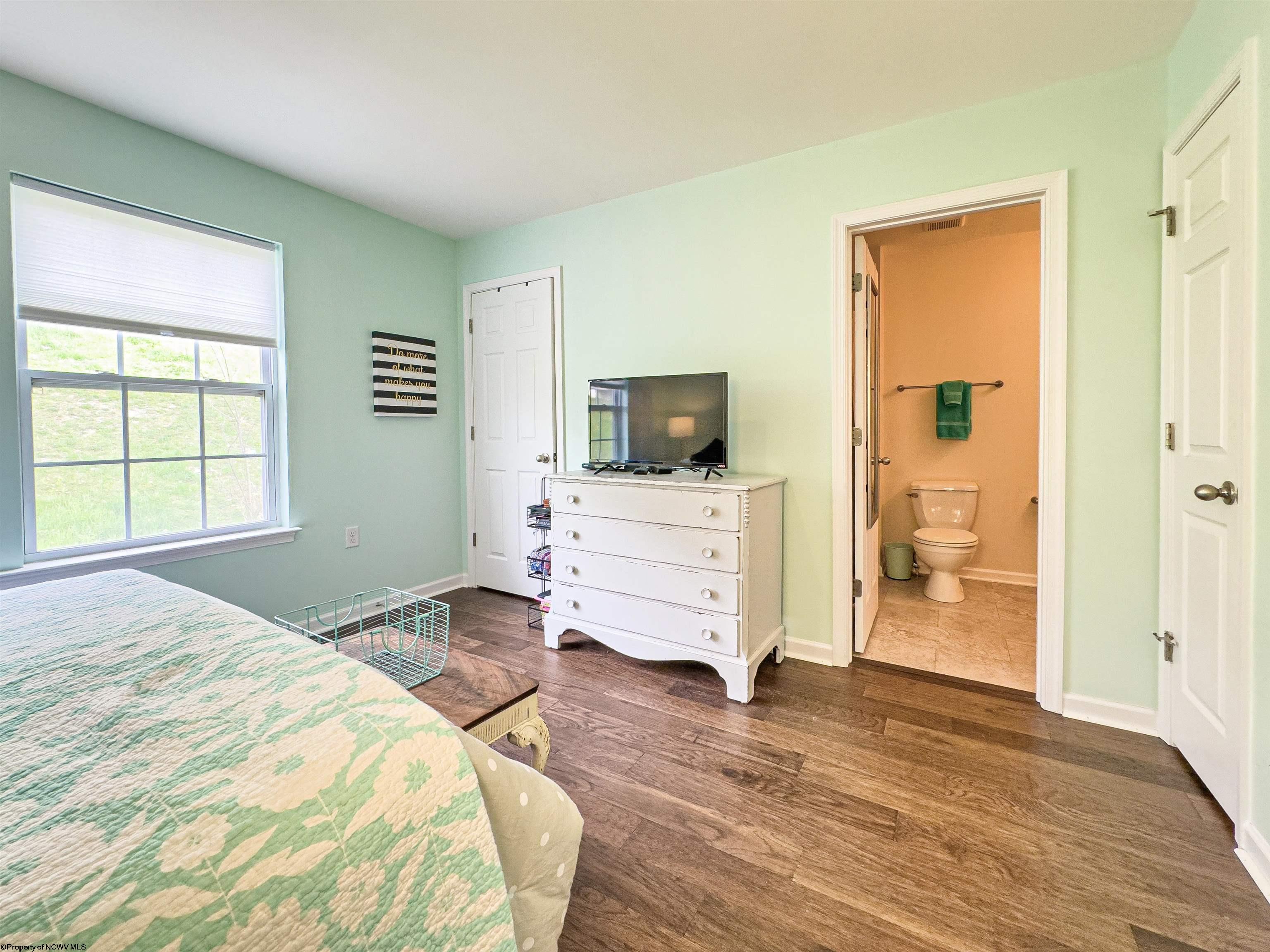 136 Hawks Road Morgantown, WV 26508 - Photo 14 of 32 Gallery Image 14