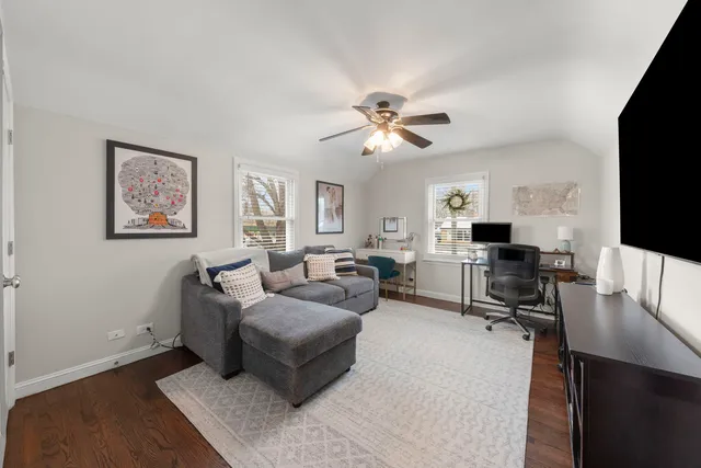 $425,000 | 626 South Main Street, Lombard, IL 60148