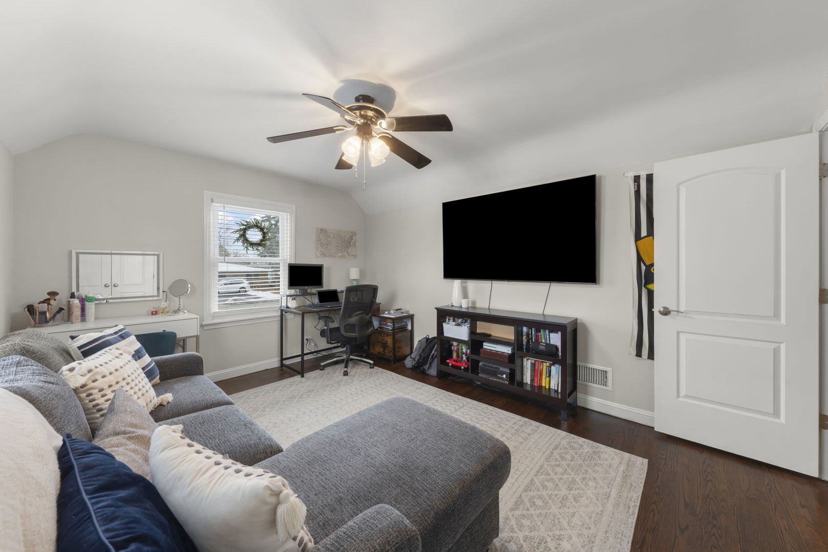 626 South Main Street Lombard, IL 60148 - Photo 14 of 32