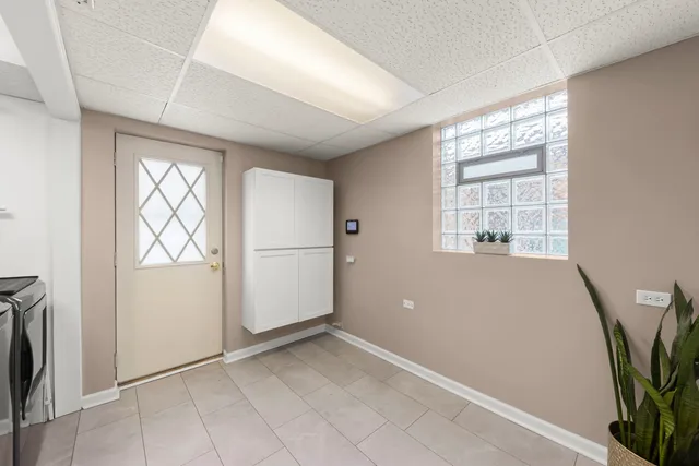 $425,000 | 626 South Main Street, Lombard, IL 60148