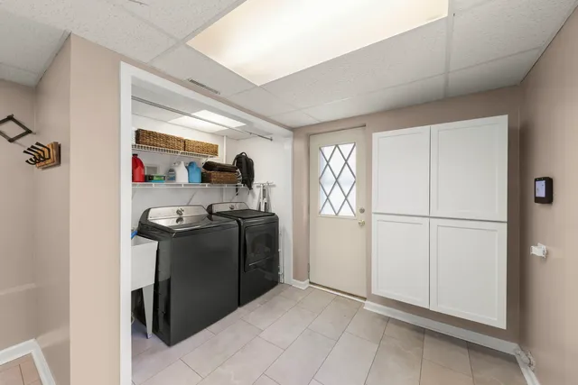 $425,000 | 626 South Main Street, Lombard, IL 60148