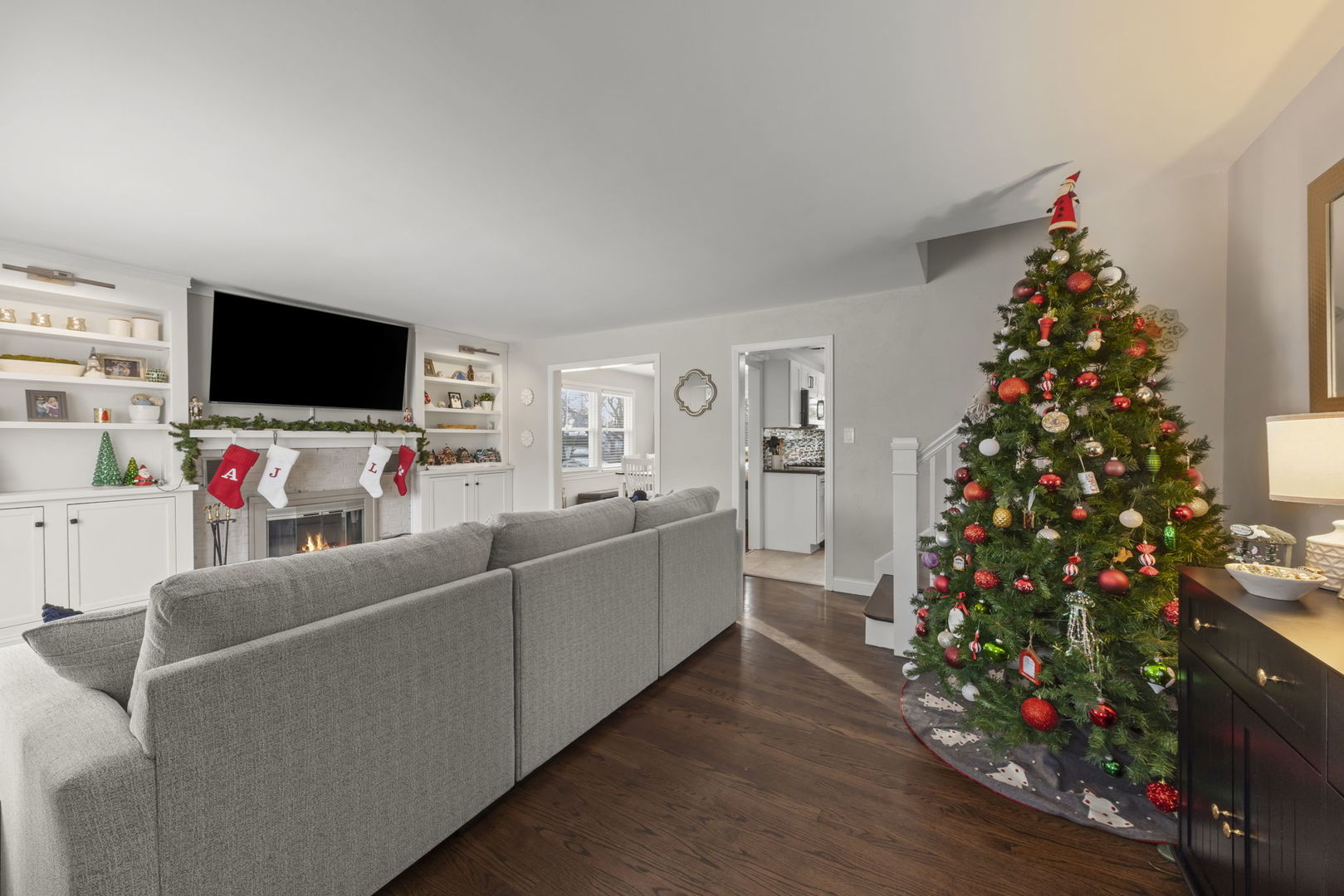 626 South Main Street Lombard, IL 60148 - Photo 5 of 32