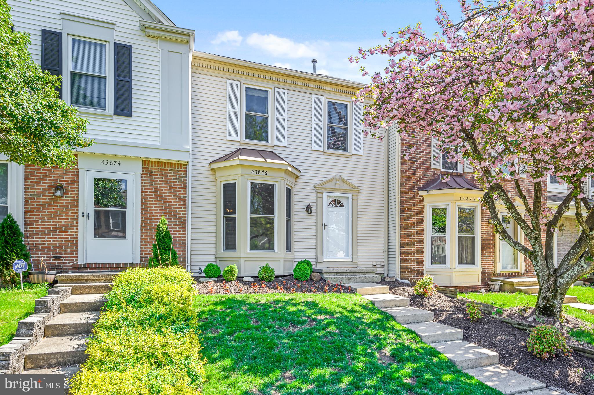 43876 Laburnum Square, Ashburn, VA 20147 Compass