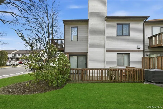 $524,999 | 47 Balsam Court, Wantagh, NY 11793