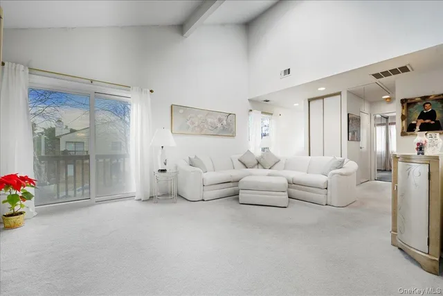 $524,999 | 47 Balsam Court, Wantagh, NY 11793