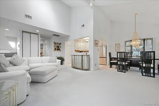 $524,999 | 47 Balsam Court, Wantagh, NY 11793