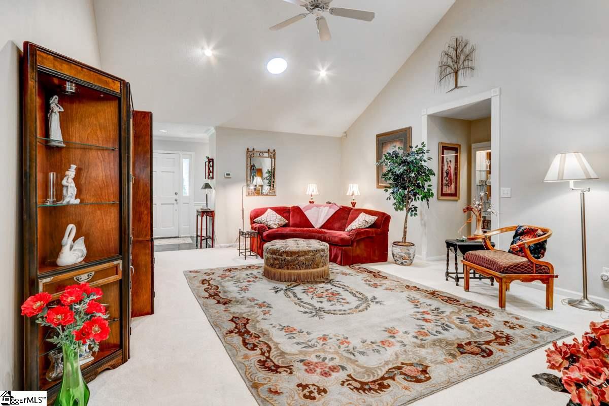 111 Robertson Road Taylors, SC 29687 - Photo 2 of 36 Gallery Image 2