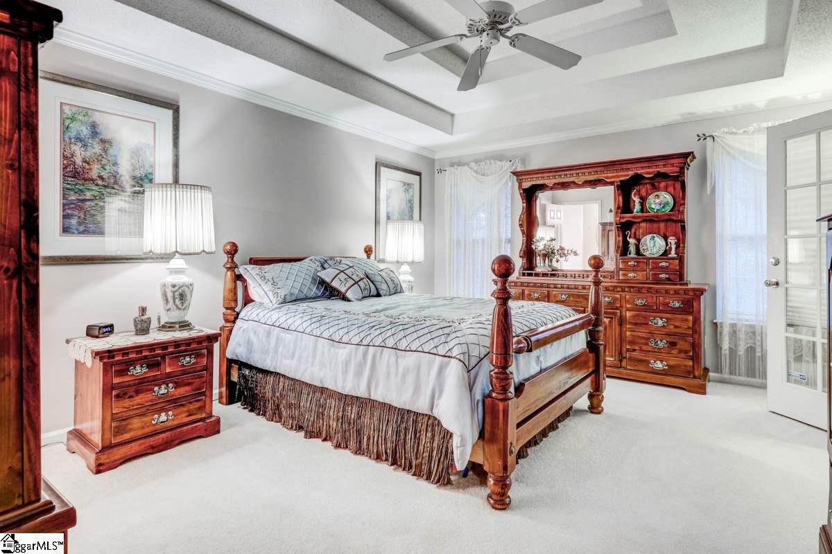 111 Robertson Road Taylors, SC 29687 - Photo 4 of 36 Gallery Image 4