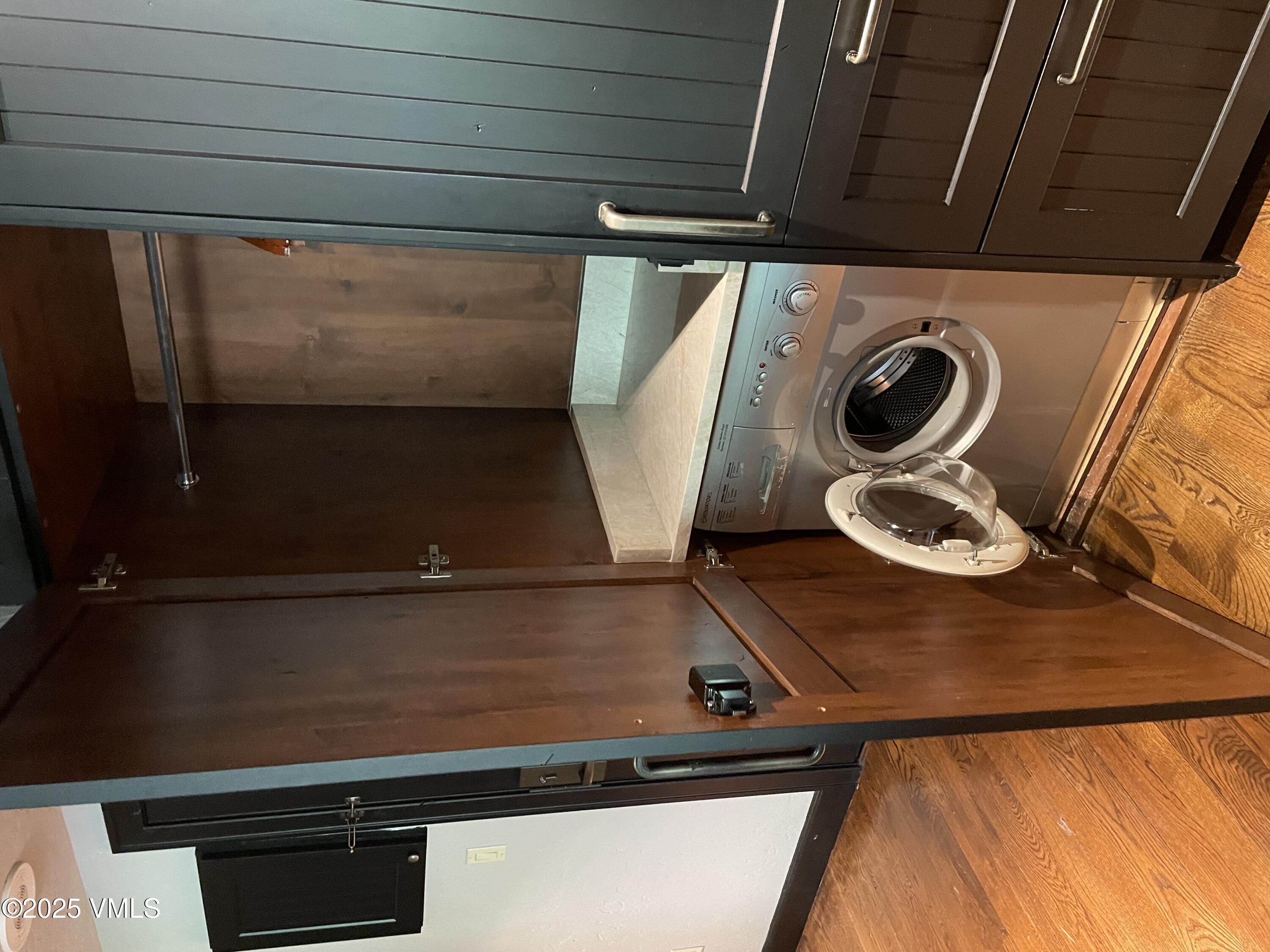 130 Daybreak Ridge Road, Unit 732 Avon, CO 81620 - Photo 16 of 17 a close view of kitchen appliances