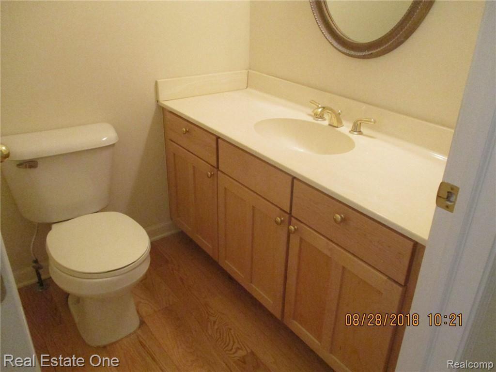 892 Neff Road Grosse Pointe, MI 48230 - Photo 26 of 30