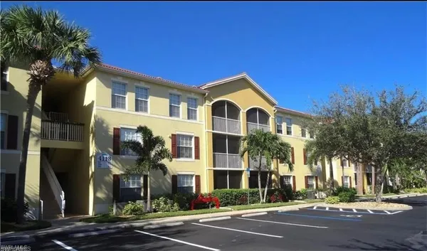 $1,600 | 4113 Residence Drive, Unit 223, Fort Myers, FL 33901