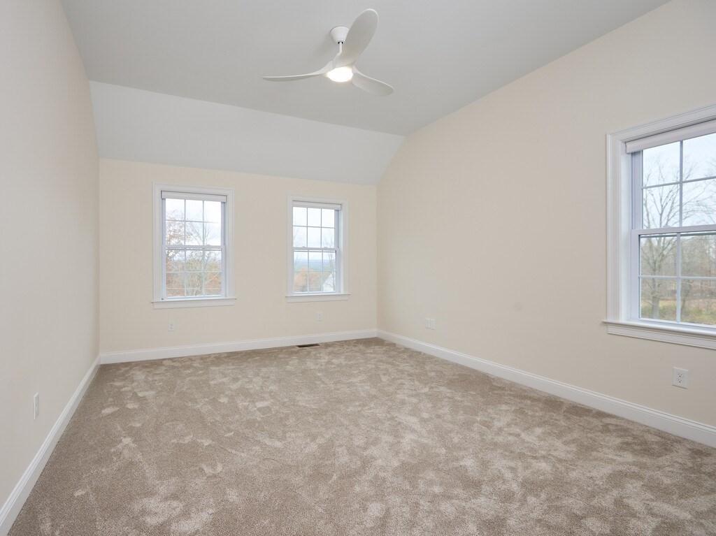 795 Leominster Road Lunenburg, MA 01462 - Photo 25 of 33 an empty room with windows