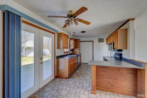 $170,000 | 97 South Acres Drive, Mitchell, IN 47446
